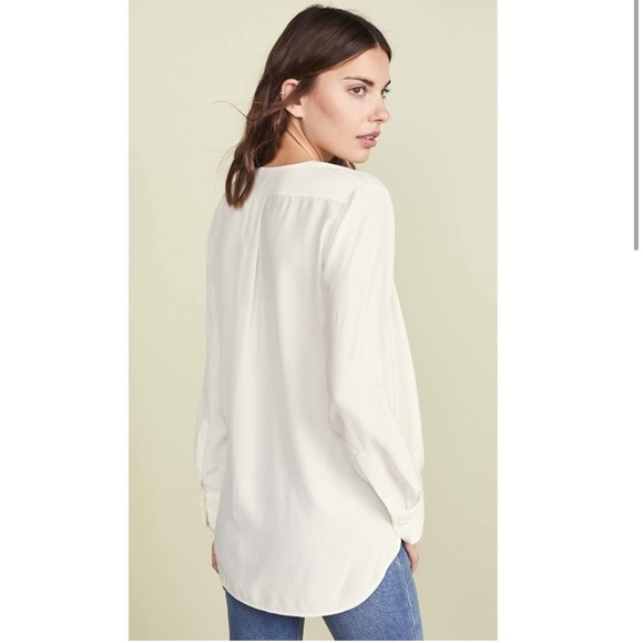 L’Agence Silk Ivory Blouse. - Picture 2 of 5